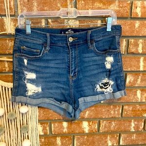 Hollister High Rise Short Short Advanced Stretch Size 9